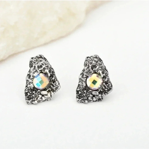 Crystal Stud Earrings Silver Iridescent - Picture 6 of 12